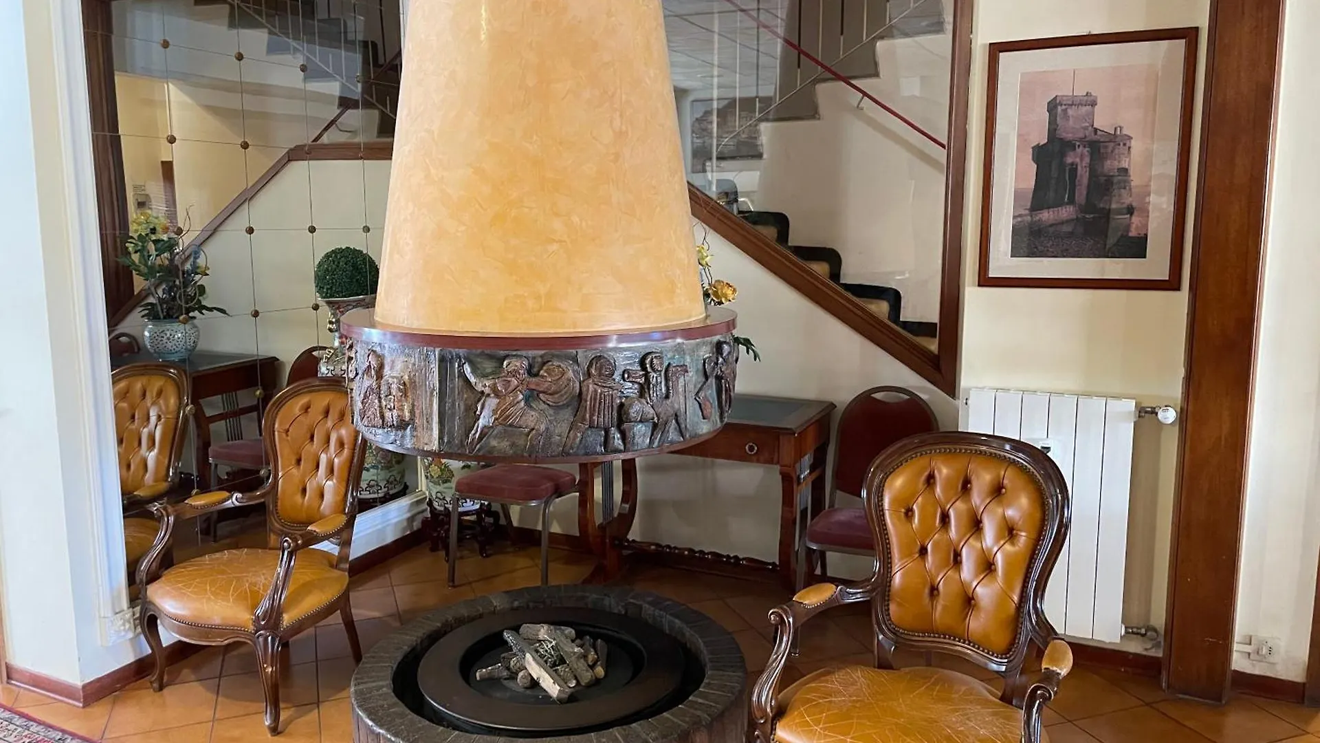 Hotel Mondial ראפאלו